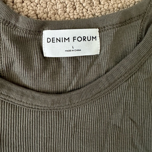 NWOT Denim Forum Ribbed Tank - Picture 2 of 2